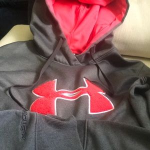 Under armour hoodie women’s small